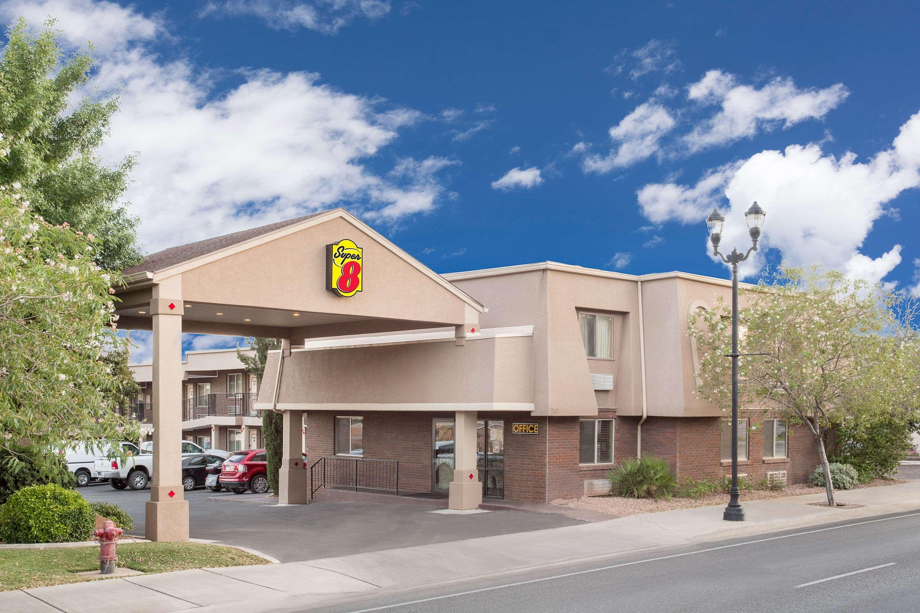 Super 8 By Wyndham St. George Ut Motel Luaran gambar