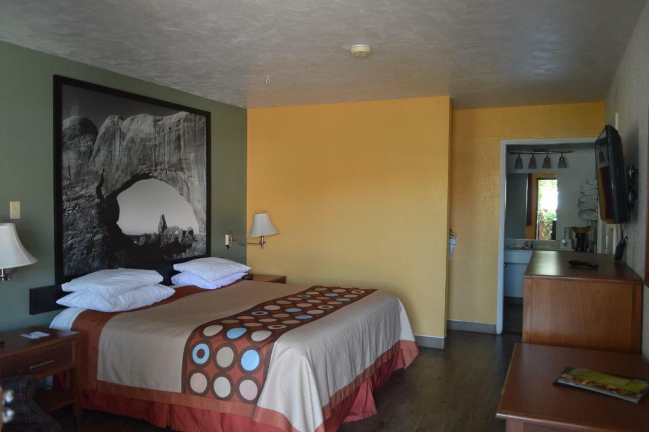 Super 8 By Wyndham St. George Ut Motel Luaran gambar